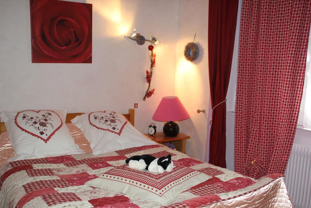 La Maison Des Chats Saint-Mary-le-Plain Ngoại thất bức ảnh